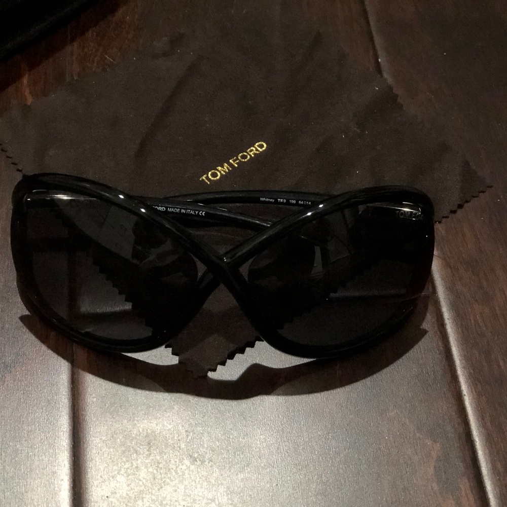 Tom Ford Sunglasses Whitney TF9 199 Black